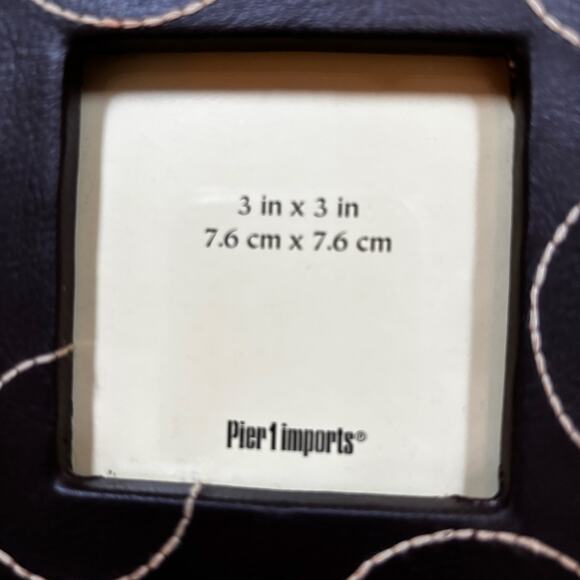 Pier 1 square photo frame standing brown & tan top stitched bubbles faux leather - Picture 4 of 6